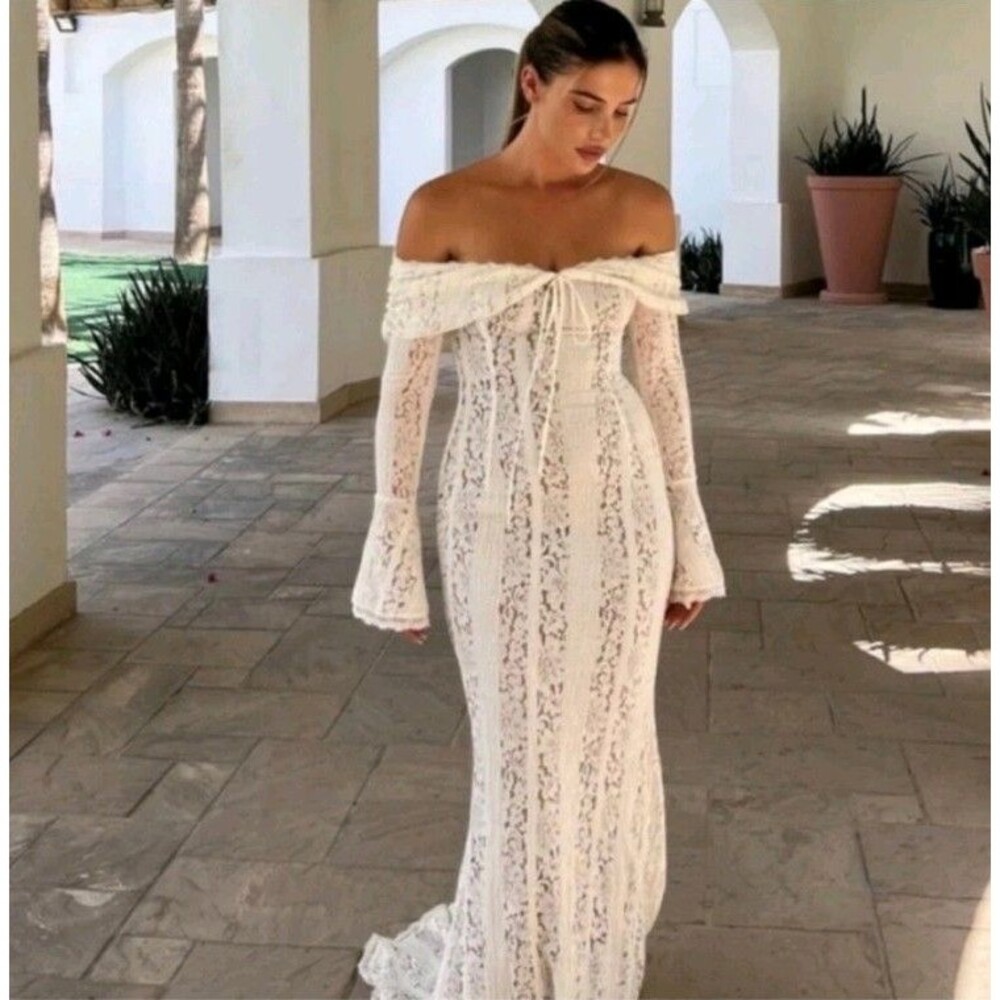 NWT Ivory Lace Mermaid Maxi Wedding Dress Sz L Train Boho Romantic Bridal